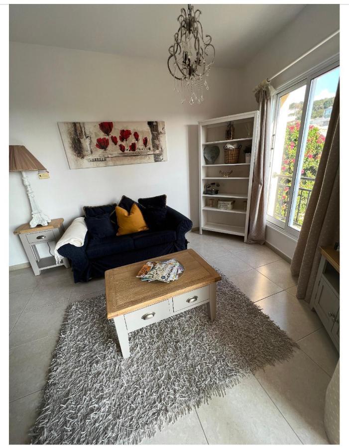 פאהיה Hillview Apartment מראה חיצוני תמונה