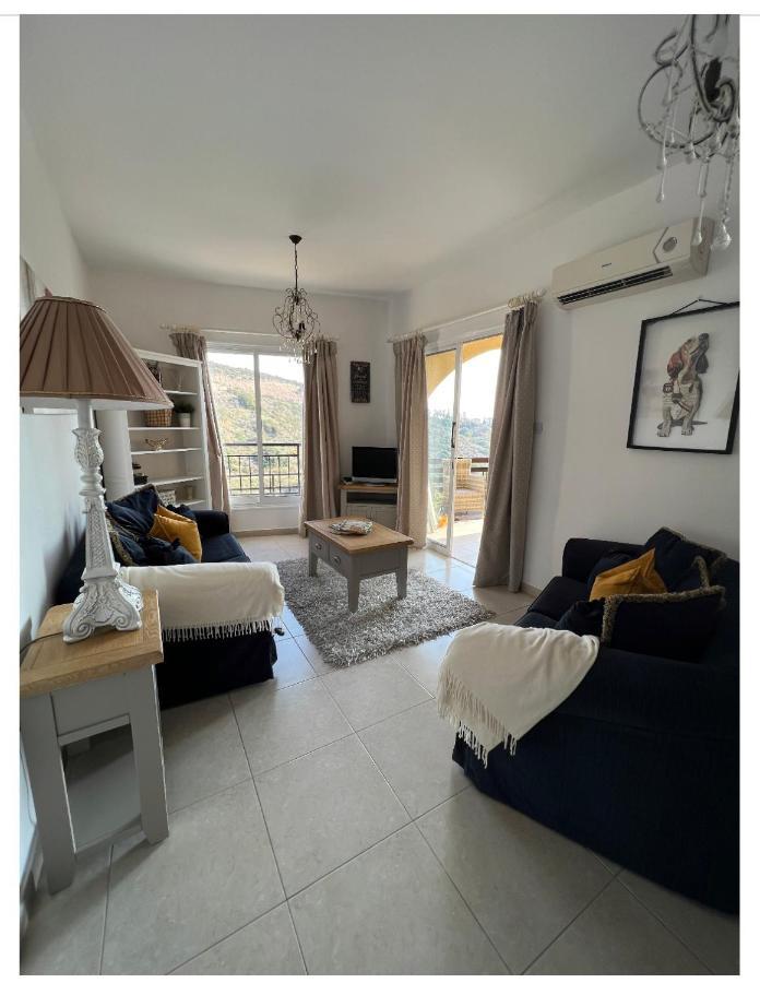 פאהיה Hillview Apartment מראה חיצוני תמונה