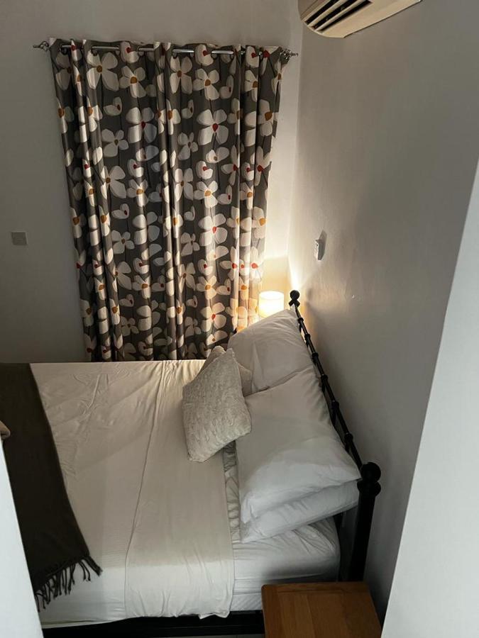 פאהיה Hillview Apartment מראה חיצוני תמונה