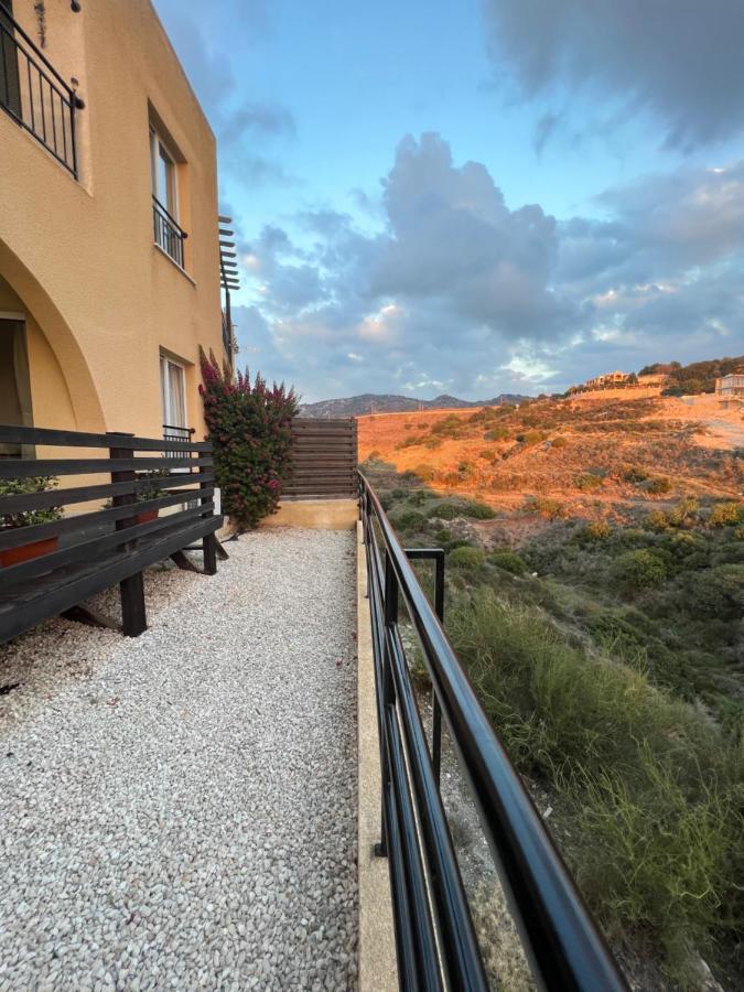 פאהיה Hillview Apartment מראה חיצוני תמונה