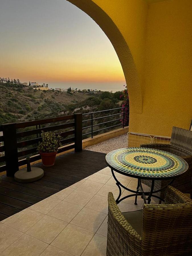 פאהיה Hillview Apartment מראה חיצוני תמונה