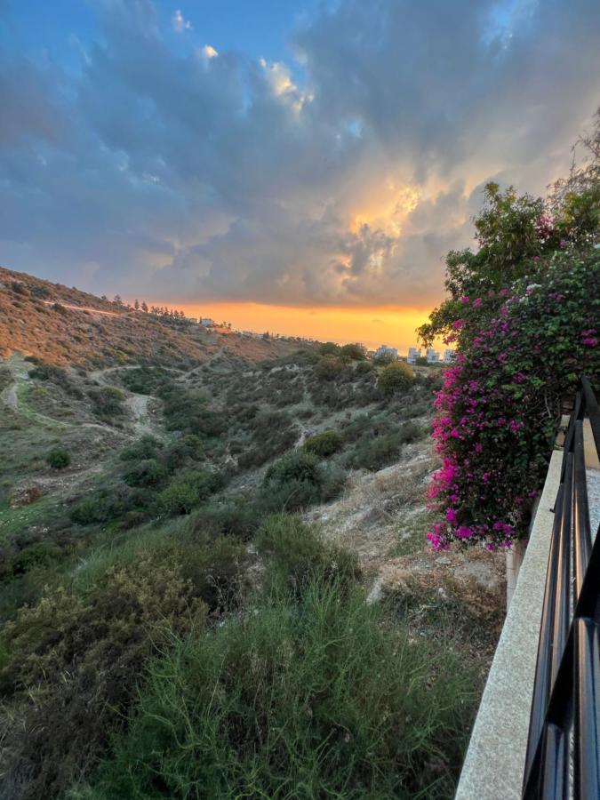 פאהיה Hillview Apartment מראה חיצוני תמונה